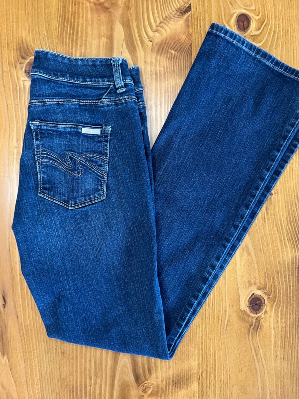 White House Black Market Dark Wash Bootcut Jeans Womens Stretch Denim size 0